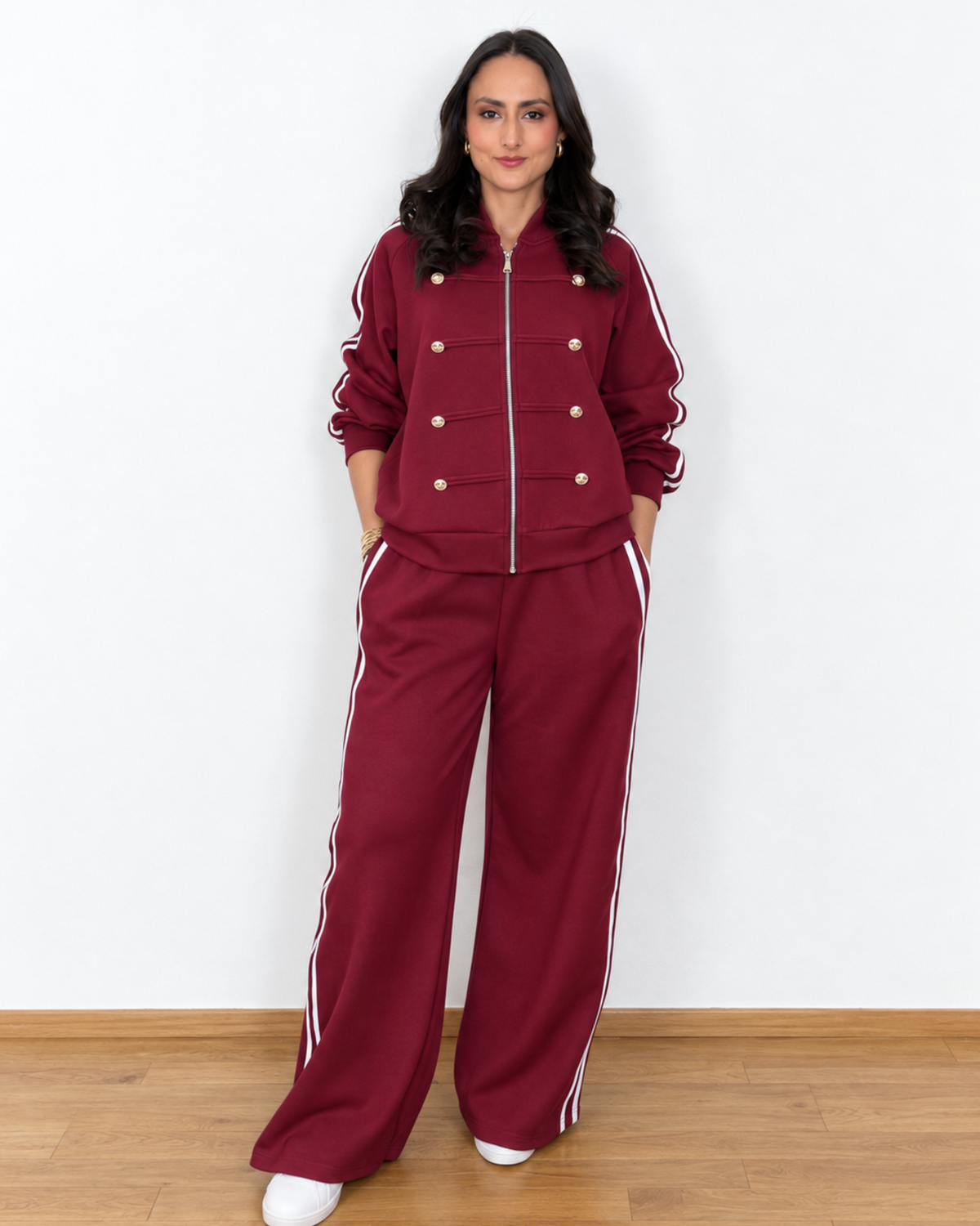 Conjunto Deportivo Estilo Militar