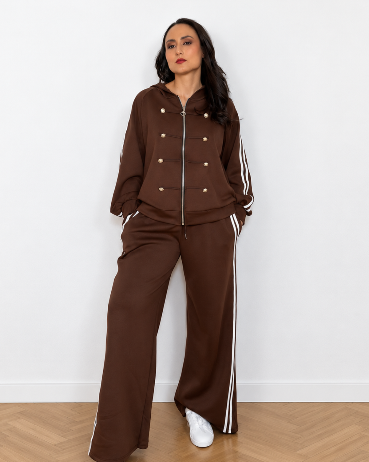 Conjunto Deportivo Estilo Militar