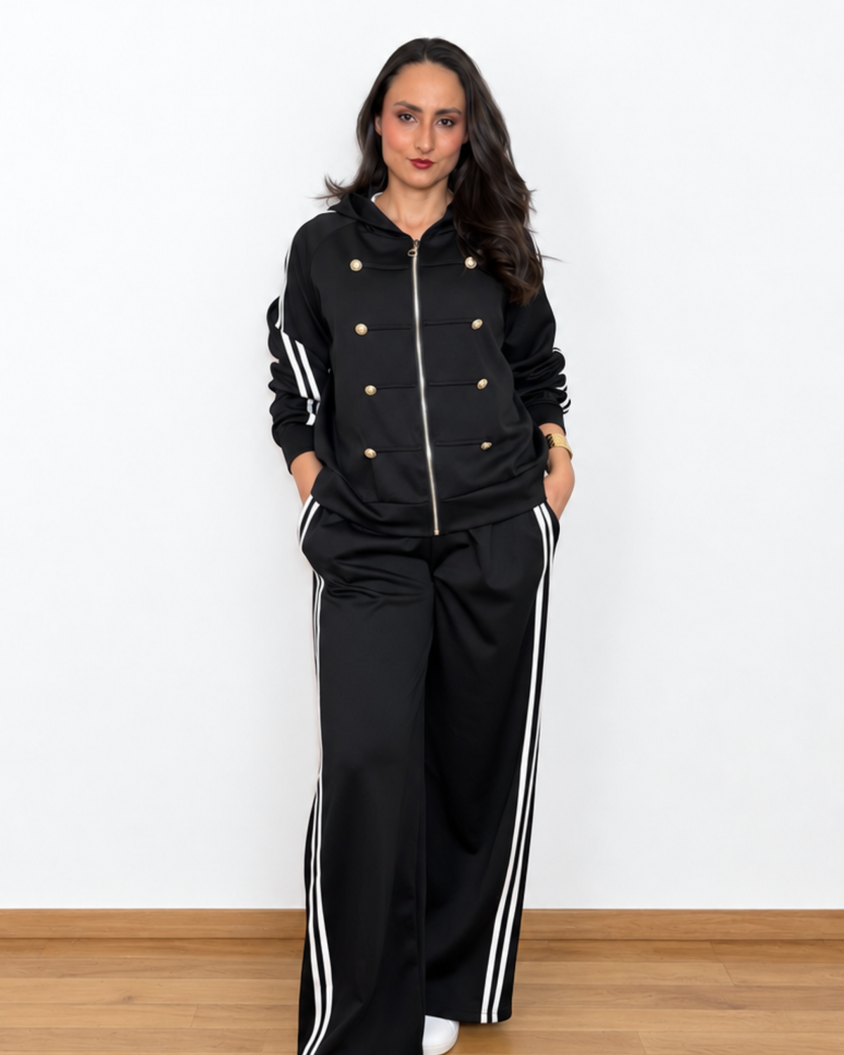 Conjunto Deportivo Estilo Militar