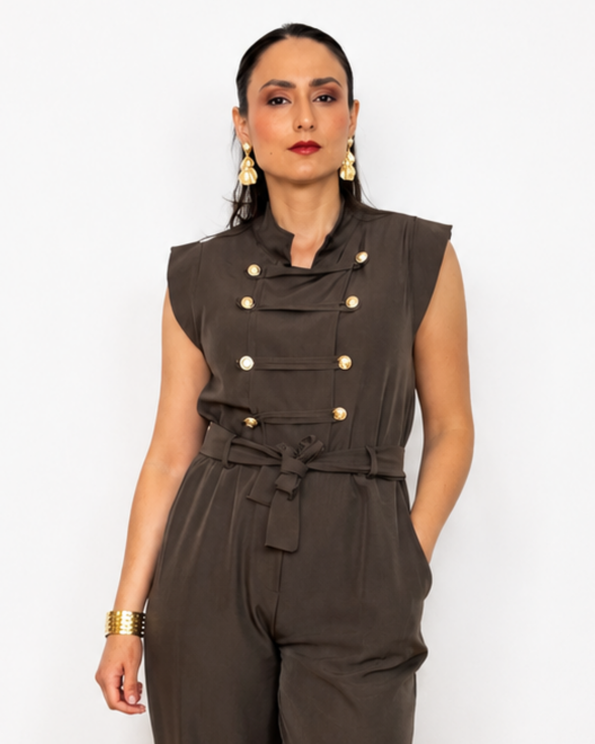 Mono Estilo Militar