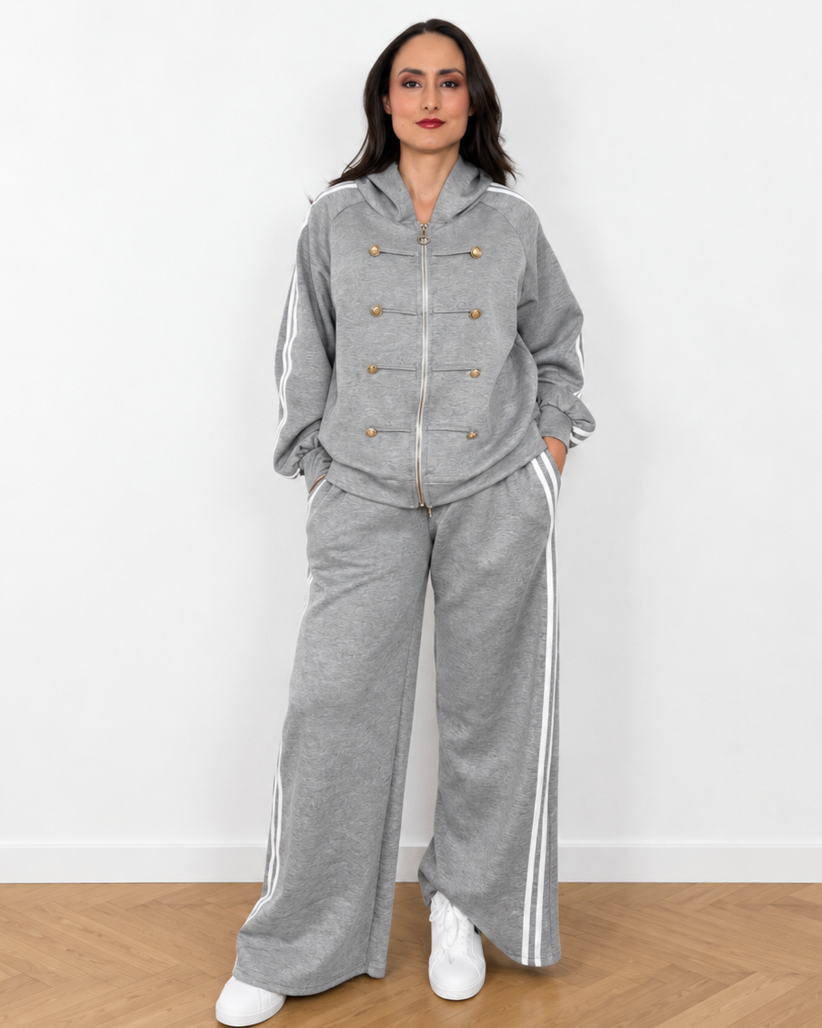 Conjunto Deportivo Estilo Militar